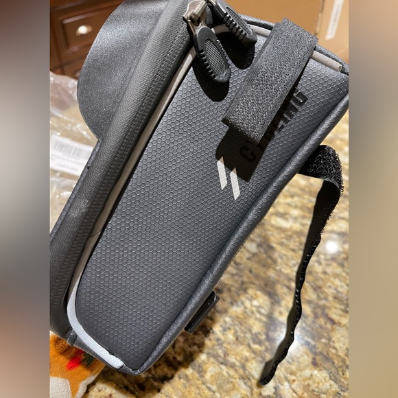 New Bike Front Frame Mount Bag Waterproof Bicycle Top Tube Cycling Phone Holder - Picture 5 of 9